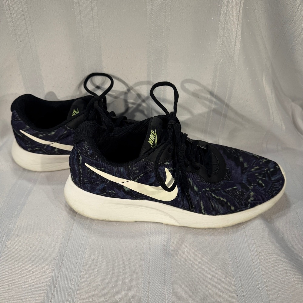 Nike Dual Tone Printed Running Shoes Womens‎ Size 9.5 Black Multi 820201-500